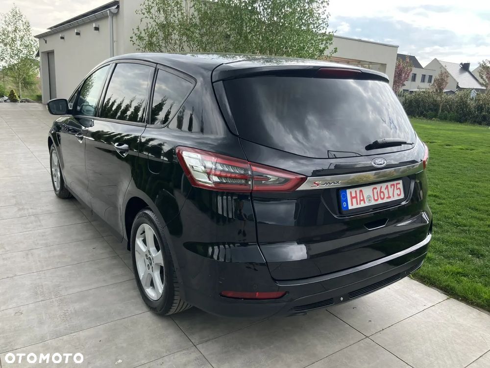 Ford S-Max 2.0 TDCi Titanium PowerShift - 15