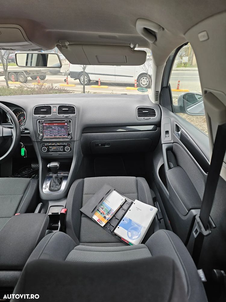 Volkswagen Golf 1.6 DSG Team - 22