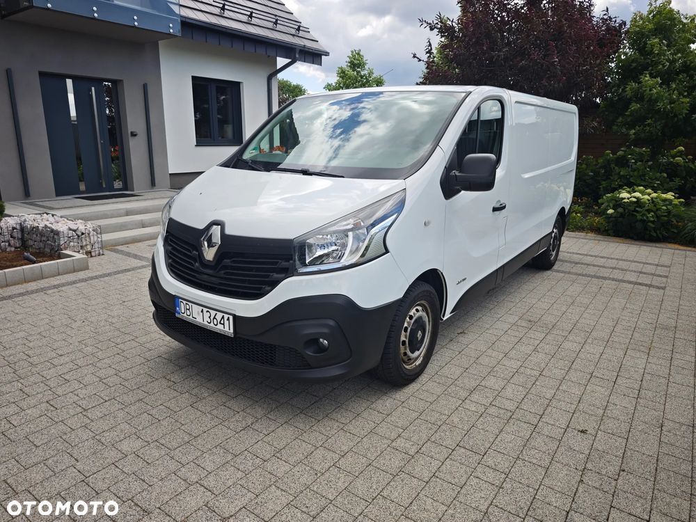 Renault Trafic L2H1 LONG  Keyless Kamera Klima Nawigacja * 158tys.km  * - 6