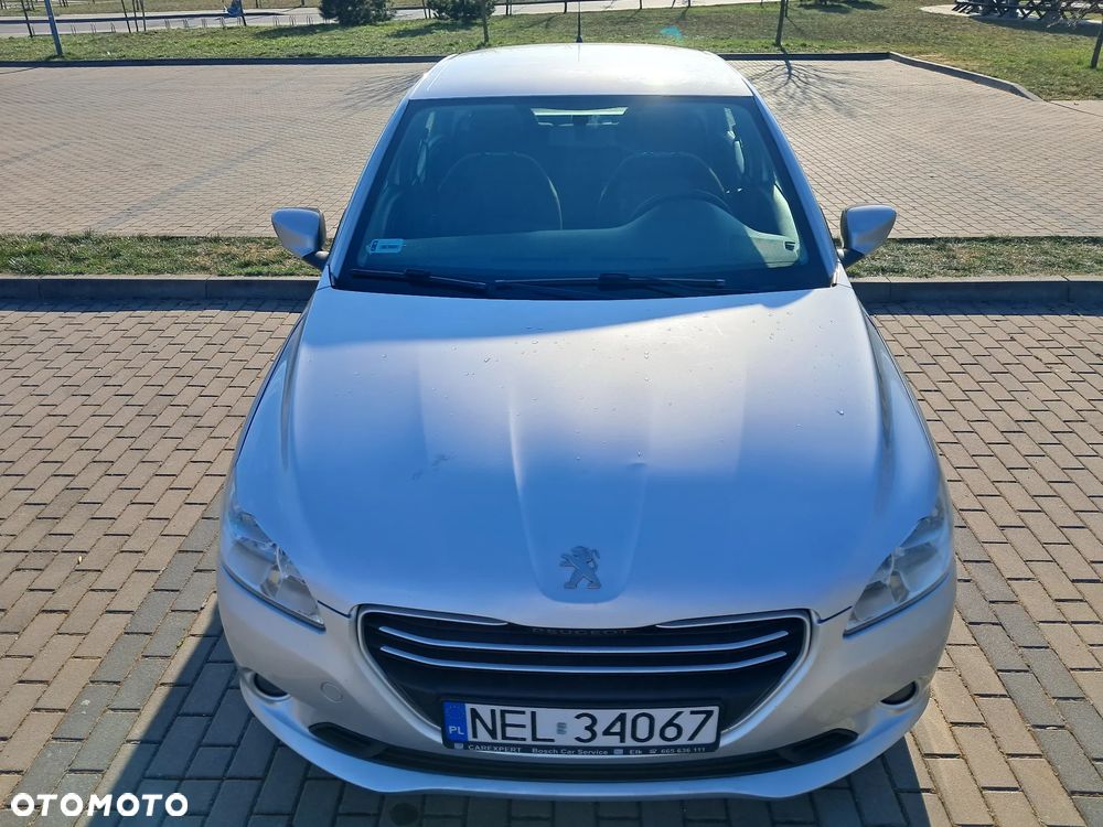 Peugeot 301 1.6 VTi Active - 3