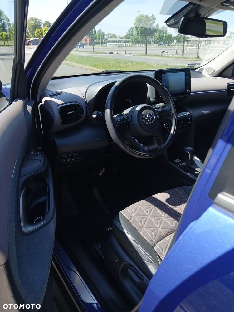 Toyota Yaris Cross - 18