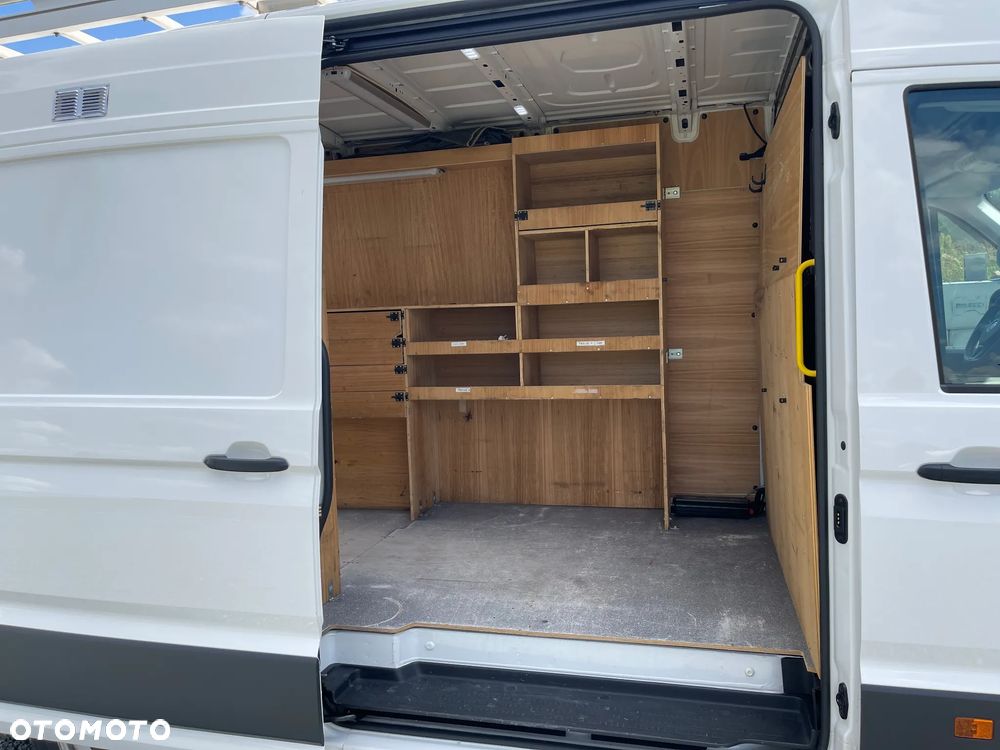 Volkswagen CRAFTER - 9