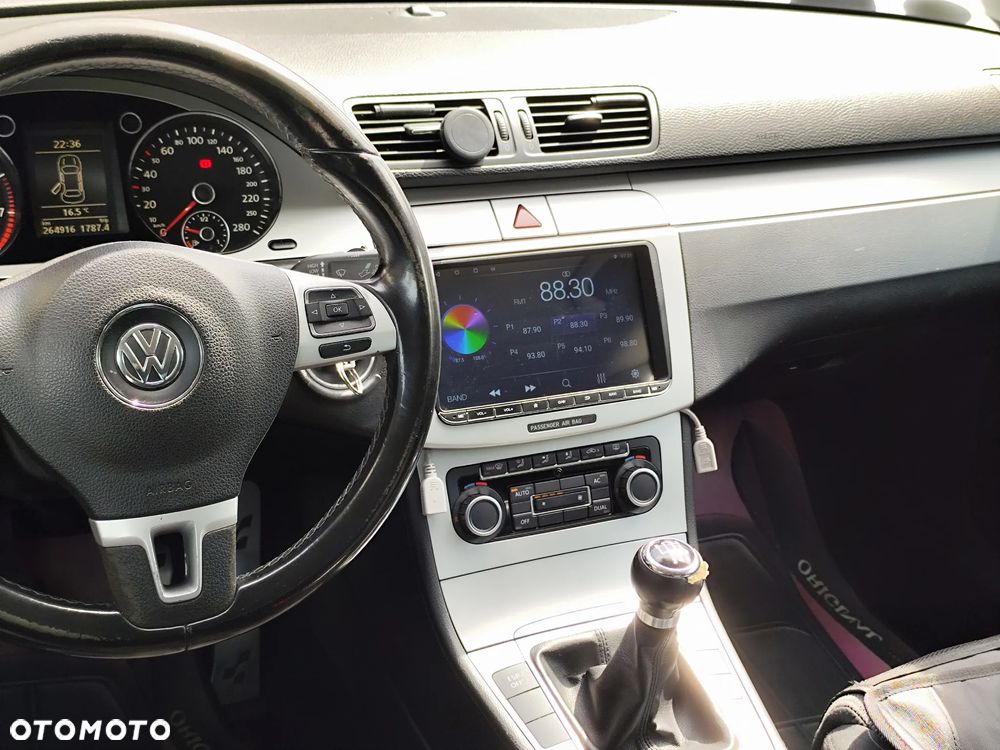 Volkswagen Passat CC - 14