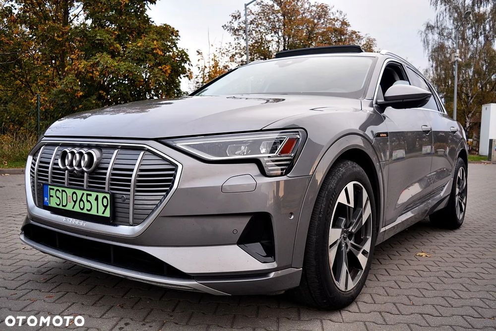 Audi e-tron 55 Quattro Advanced - 10