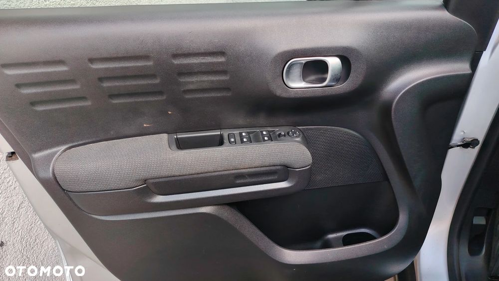 Citroën C3 Aircross PureTech 82 Shine - 14