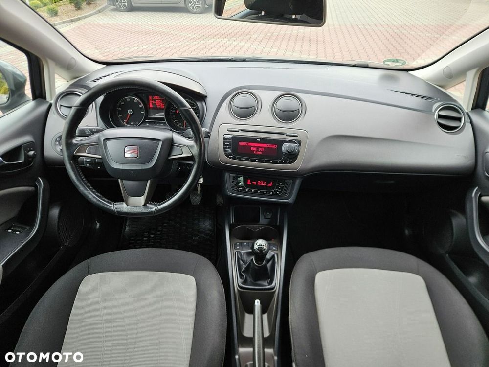 Seat Ibiza 1.4 16V Style - 19