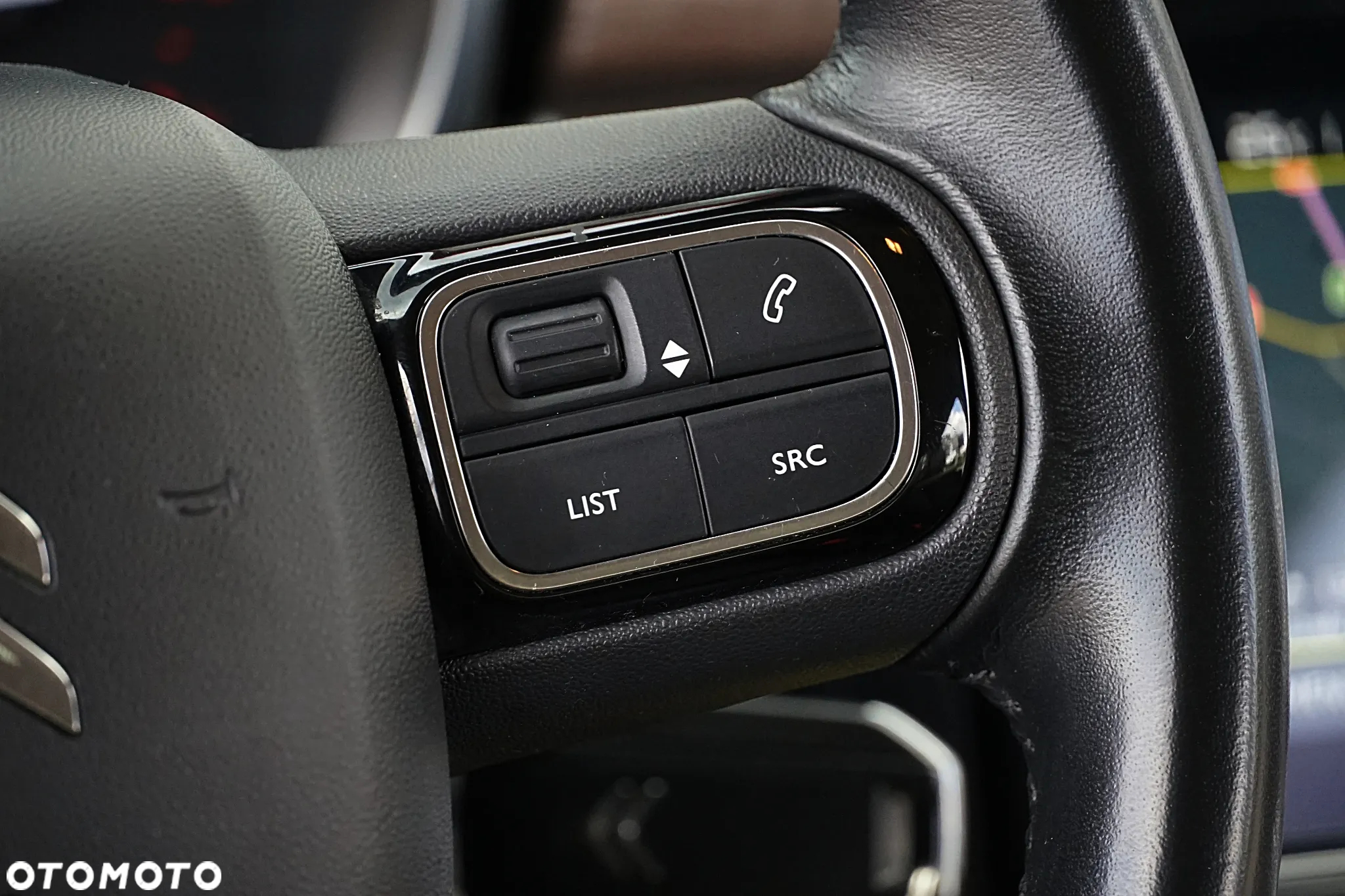 Citroën C3 BlueHDi 100 S&S SHINE PACK - 27