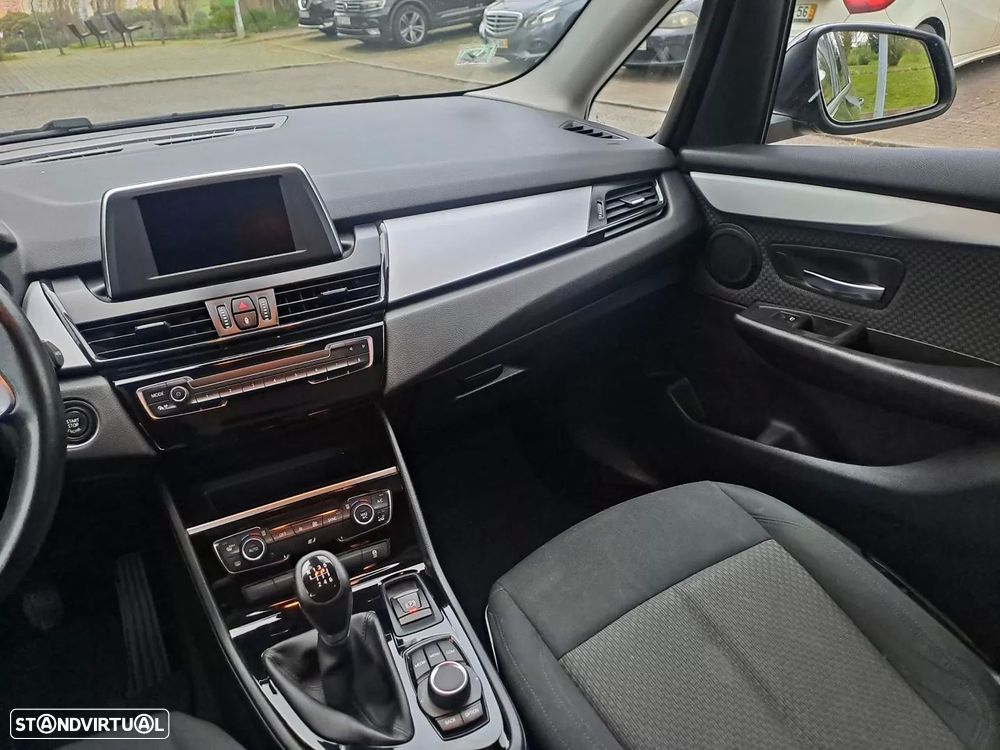 BMW 216 Gran Tourer d 7L Advantage - 15