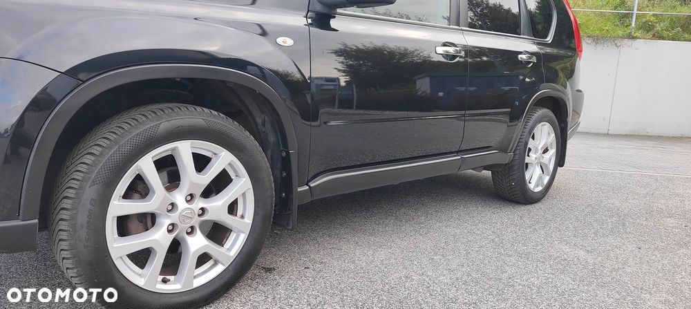 Nissan X-Trail 2.0 dCi 4x4 DPF Platinum - 17