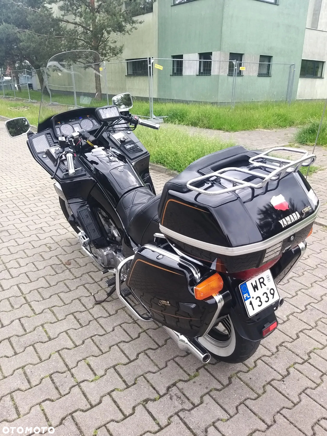 Yamaha XVZ - 14