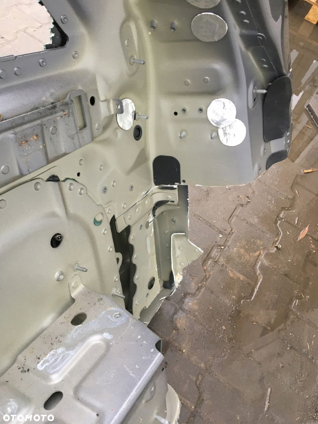 RANGE ROVER SPORT II L494 13- BŁOTNIK PRAWY TYŁ ĆWIARTKA POSZYCIE LRC 873 - 7
