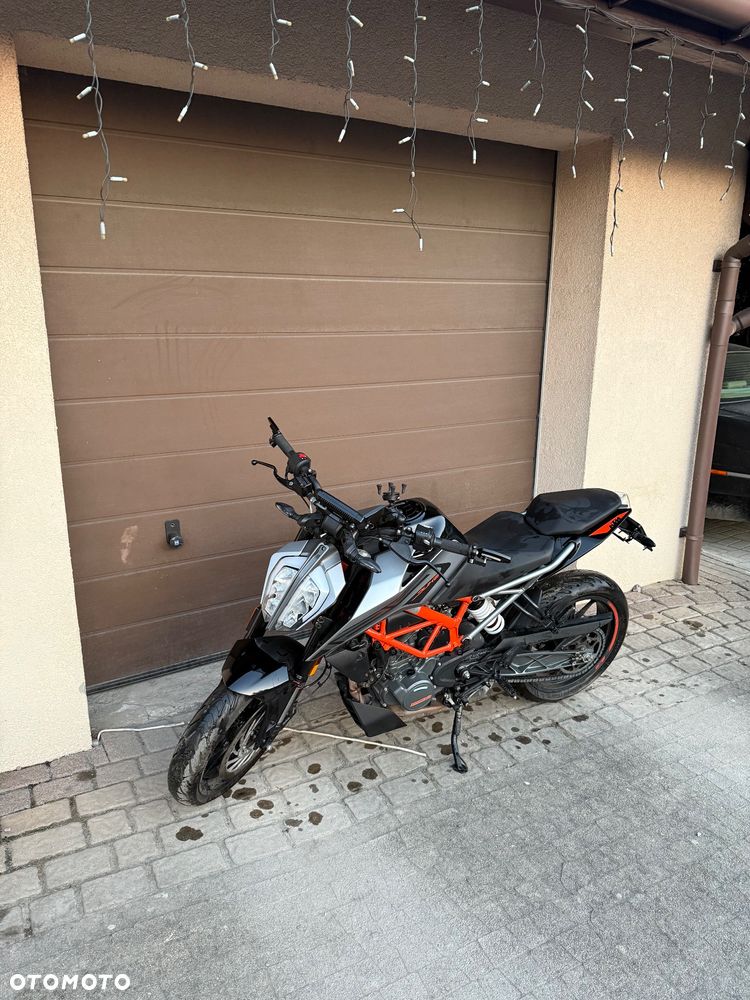 KTM Duke - 1