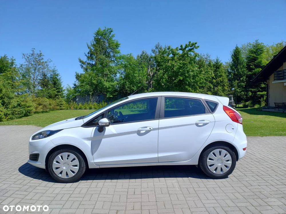 Ford Fiesta 1.25 Champions Edition - 12