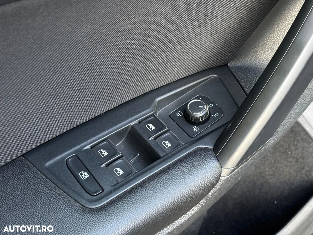 Volkswagen Tiguan 2.0 TDI SCR 4MOTION DSG Elegance - 14