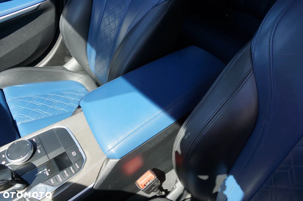 BMW Seria 3 330i xDrive M Sport sport - 26