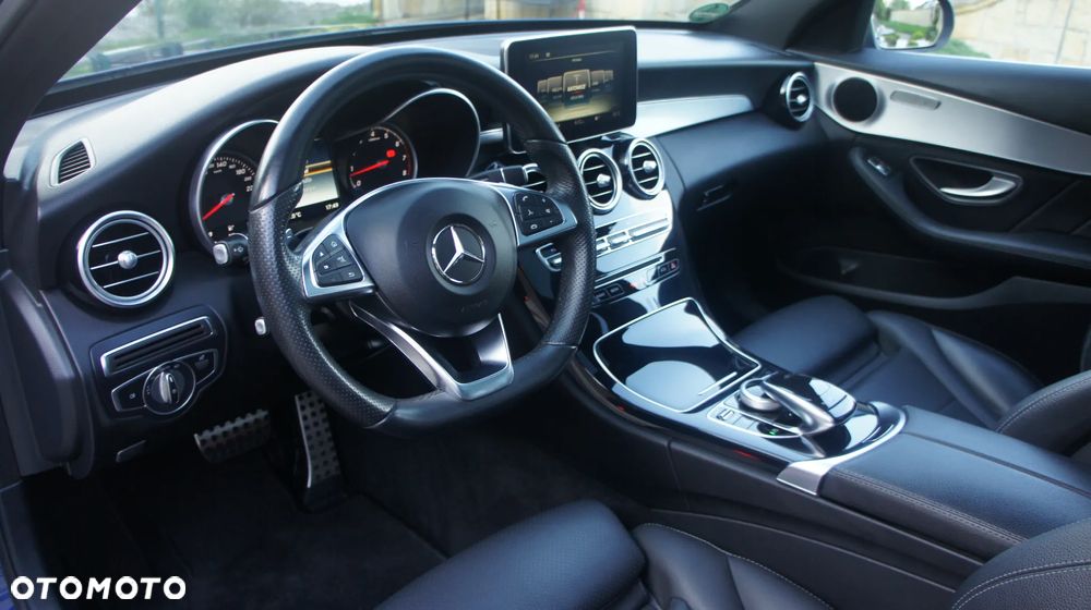 Mercedes-Benz Klasa C 200 9G-TRONIC AMG Line - 15