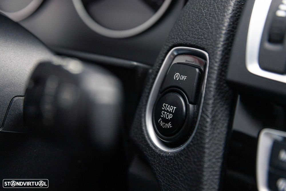 BMW 116 d Pack M - 35