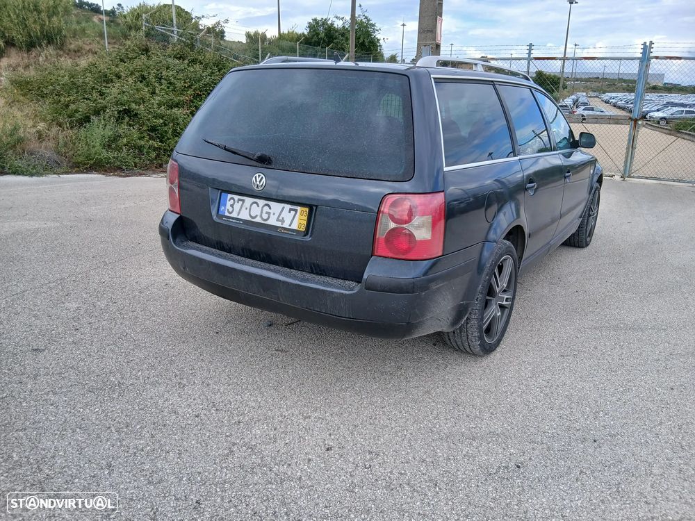 VW Passat Variant 1.9 TDi 4Motion Comfortline - 4