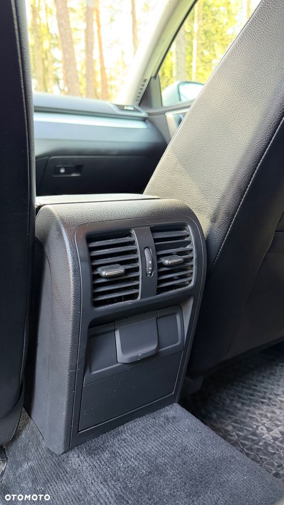 Volkswagen Passat 2.0 TDI 4Mot Highline - 20