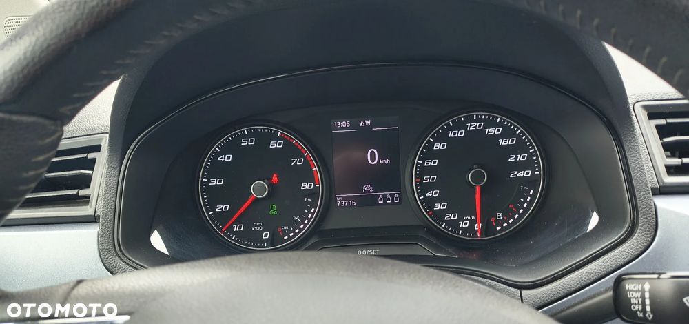 Seat Arona - 8