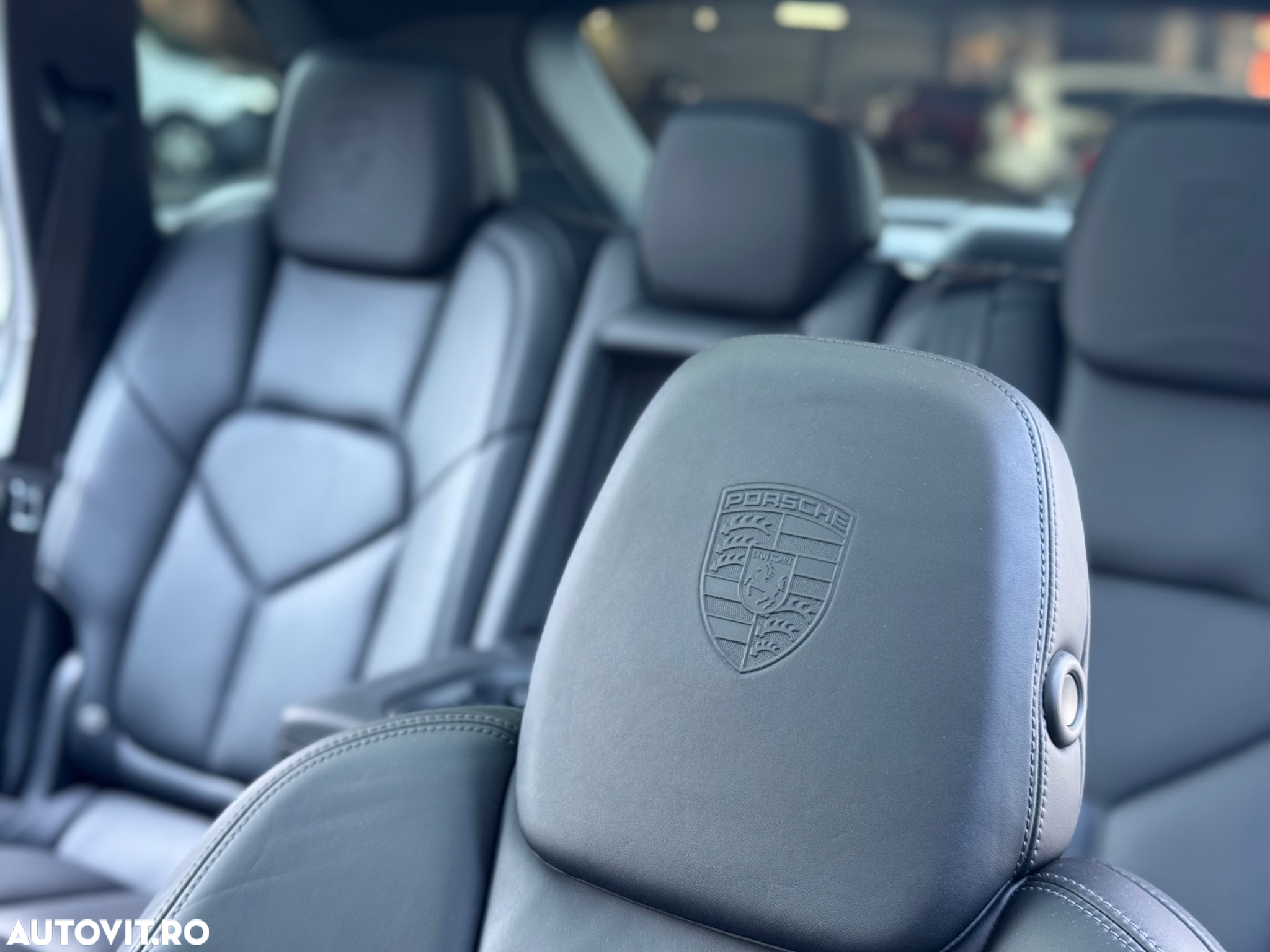 Porsche Cayenne Diesel Platinum Edition - 34
