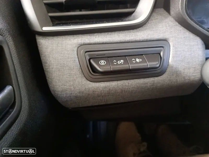 Renault Clio 1.0 TCe Evolution - 20