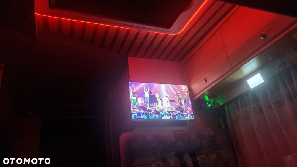 Mercedes-Benz 313 CDI - 8