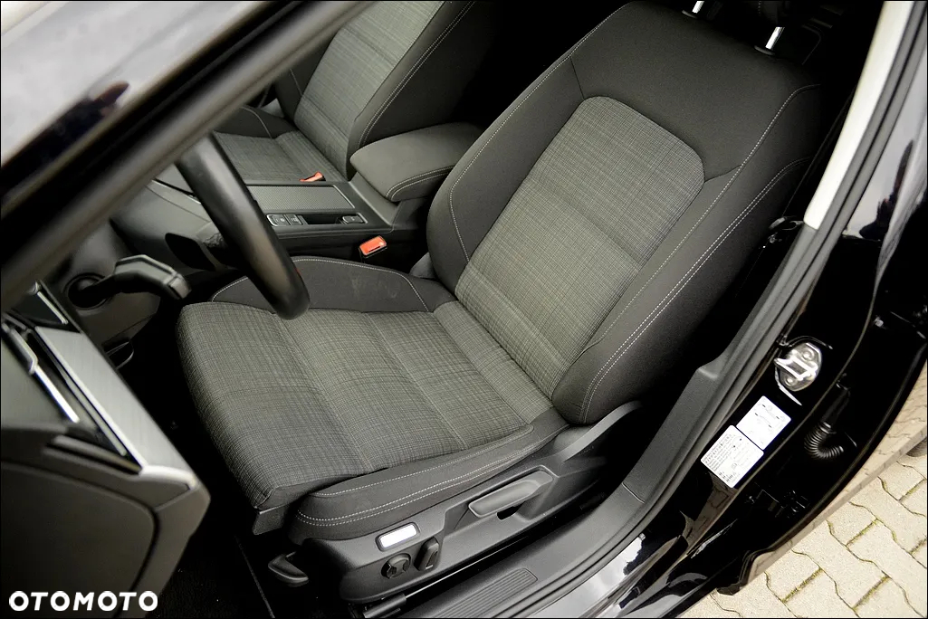 Volkswagen Passat Variant 2.0 TDI SCR DSG Comfortline - 18