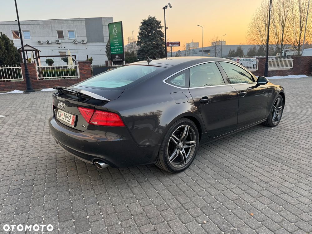 Audi A7 Sportback - 8