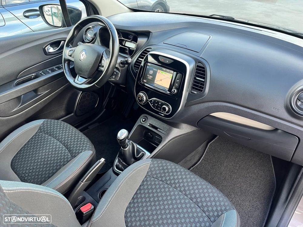 Renault Captur 1.5 dCi Exclusive - 2