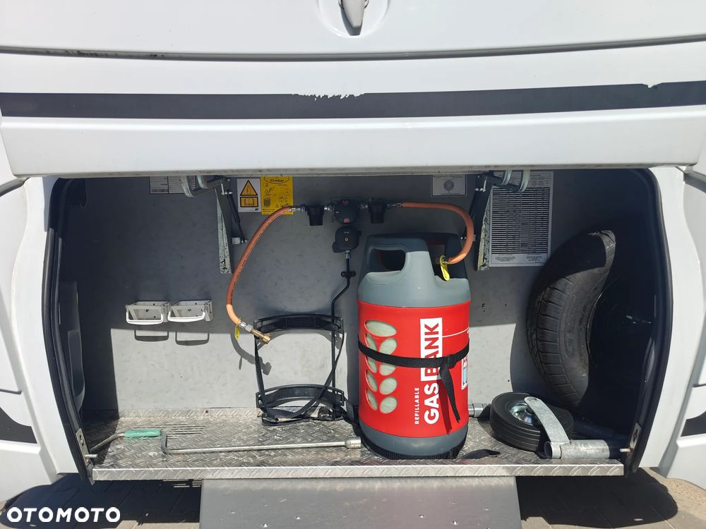 Dethleffs Nomad 650 RQT - 37