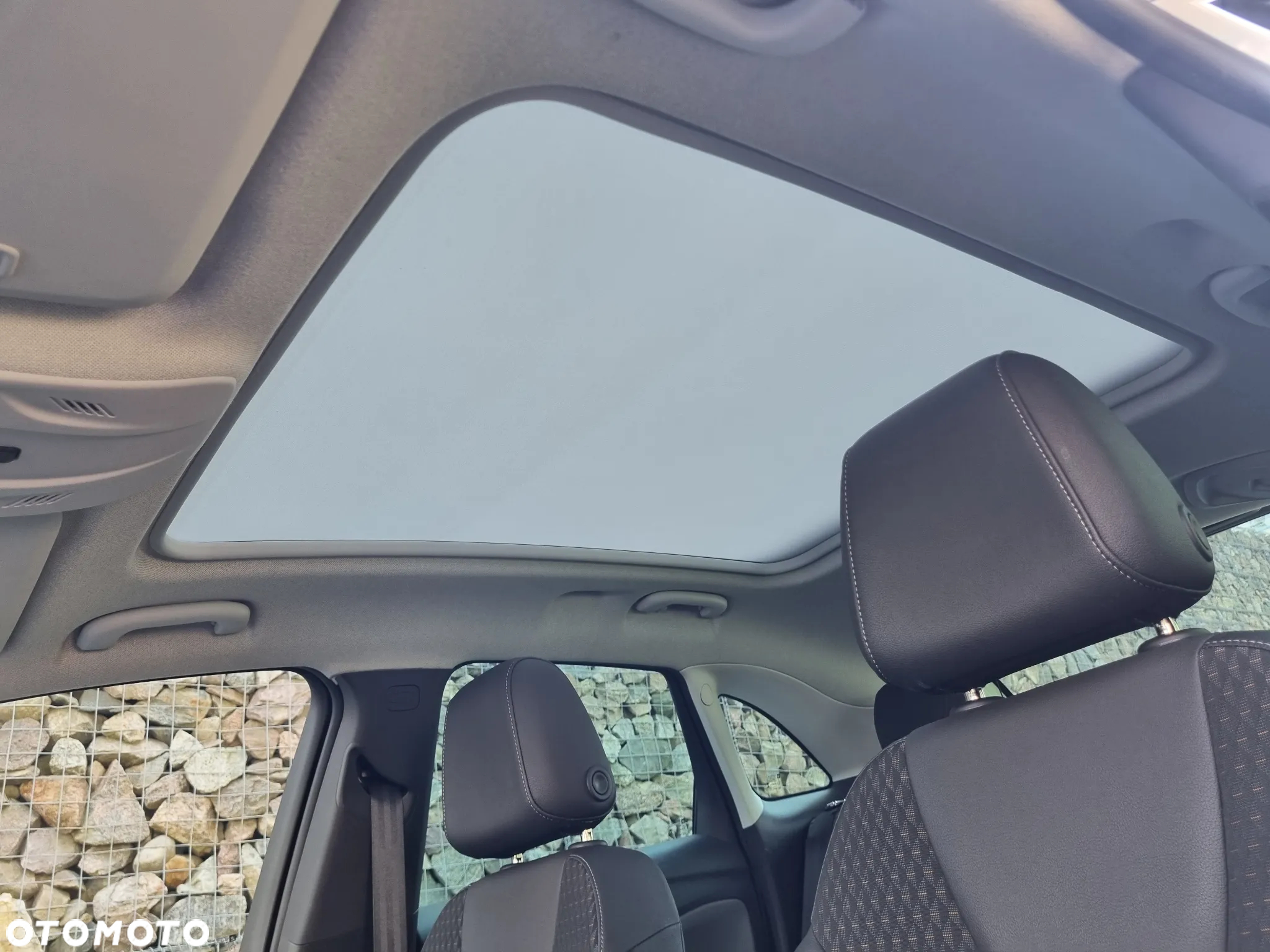 Opel Crossland X 1.2 T Elite S&S - 13