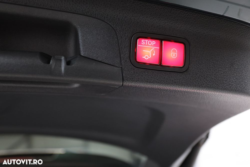 Mercedes-Benz GLE 300 d 4MATIC 9G-TRONIC AMG Line - 31