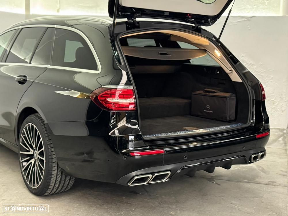Mercedes-Benz E 300 de AMG Line - 19
