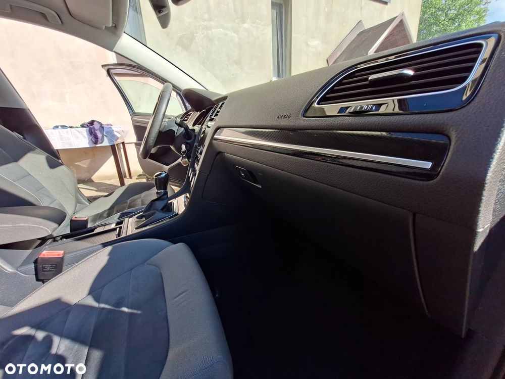 Volkswagen Golf 1.4 TSI BMT Comfortline - 27