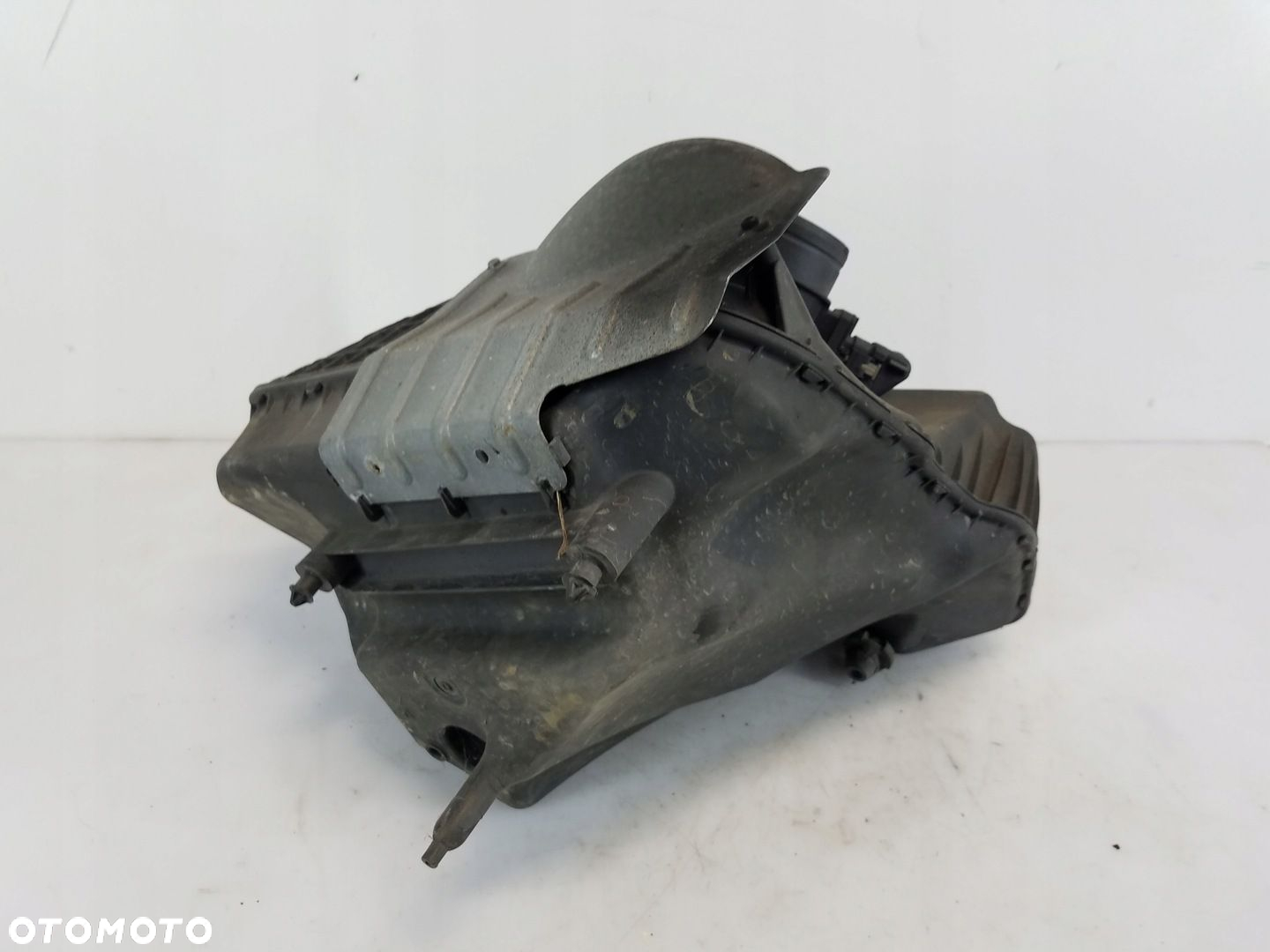 OBUDOWA FILTRA POWIETRZA AUDI A6 C7 2.0 TDI 4G0133838L - 2