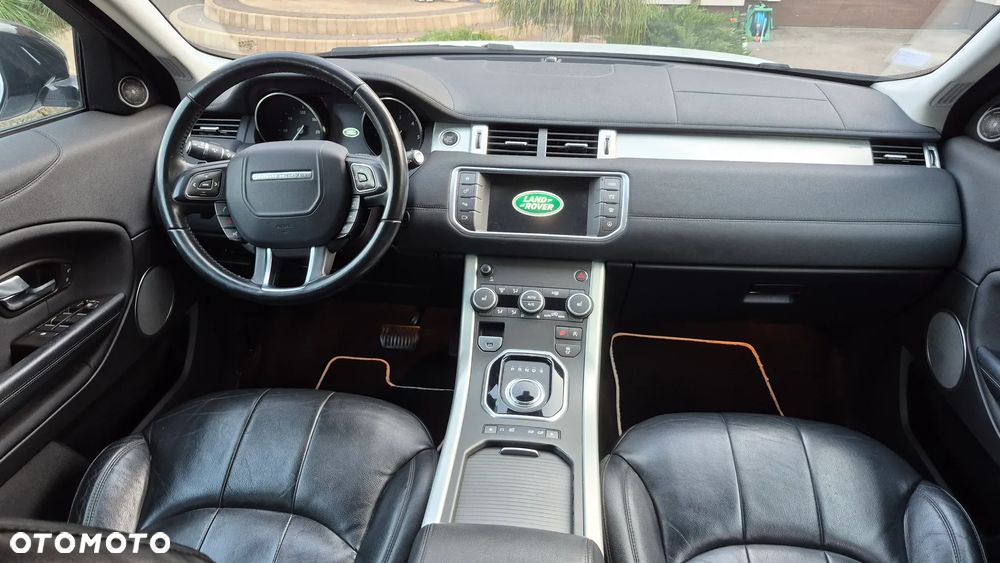 Land Rover Range Rover Evoque TD4 Sky View - 36