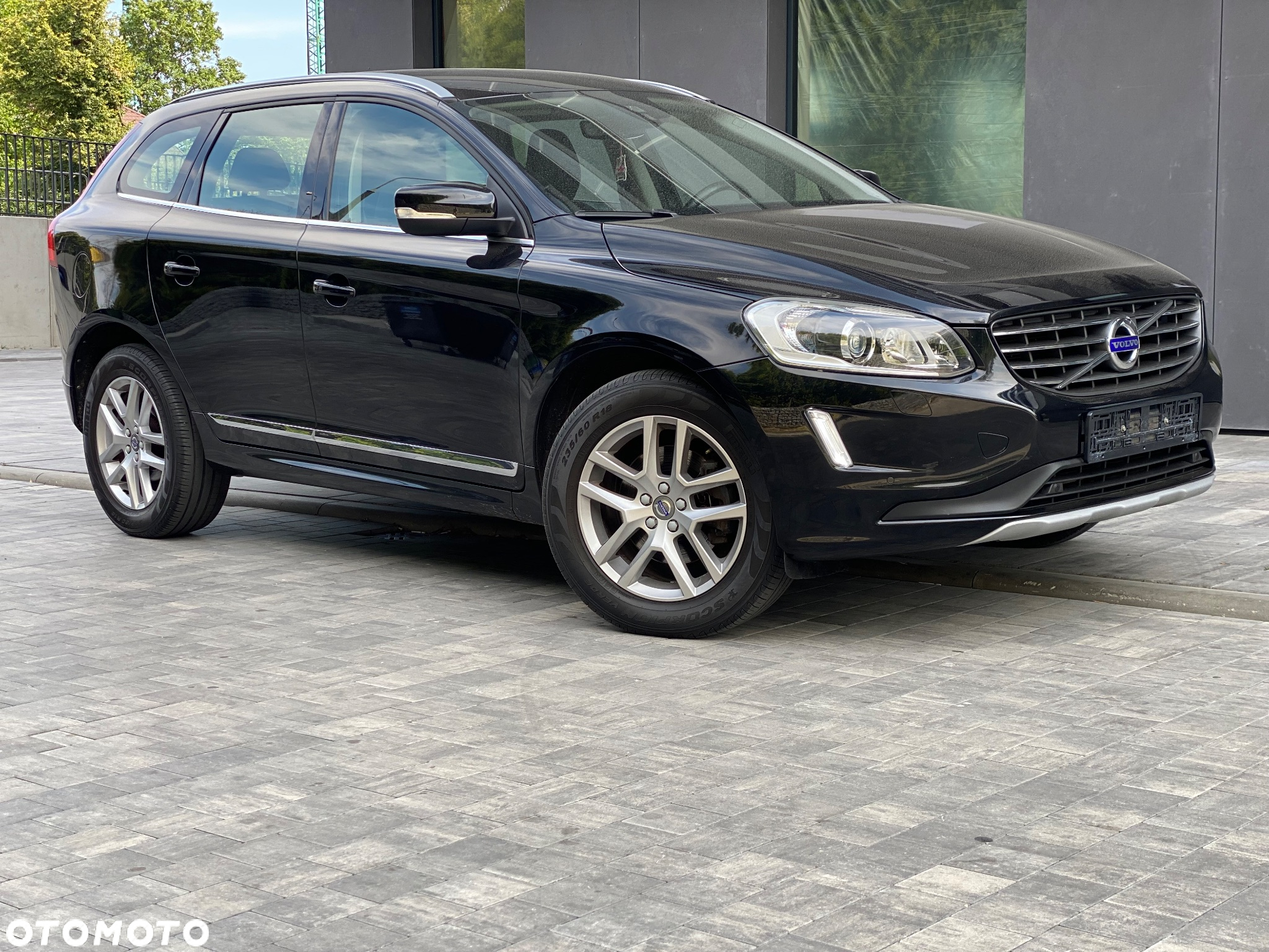 Volvo XC 60 D4 Momentum Pro - 31