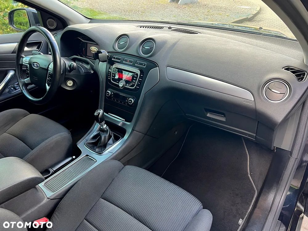 Ford Mondeo 1.6 T Platinium X Plus (Trend) - 9