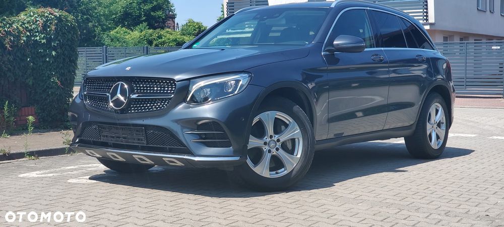 Mercedes-Benz GLC 250 d 4Matic 9G-TRONIC AMG Line - 1