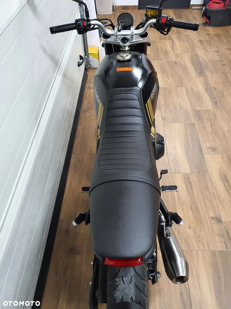 Brixton Crossfire - 8