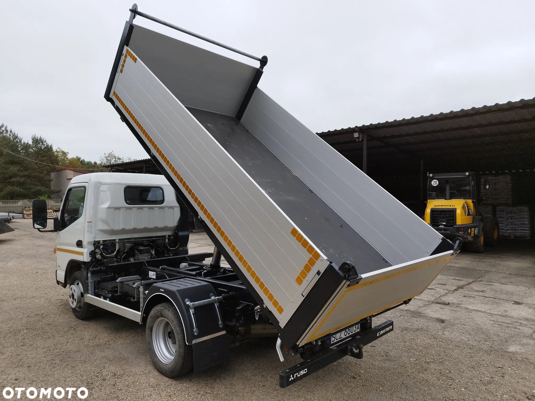 Mitsubishi Fuso Canter - 28