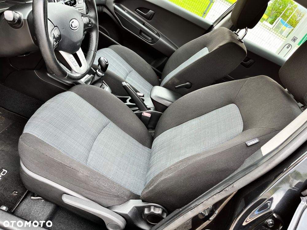 Kia Ceed 1.4 CVVT Attract - 11