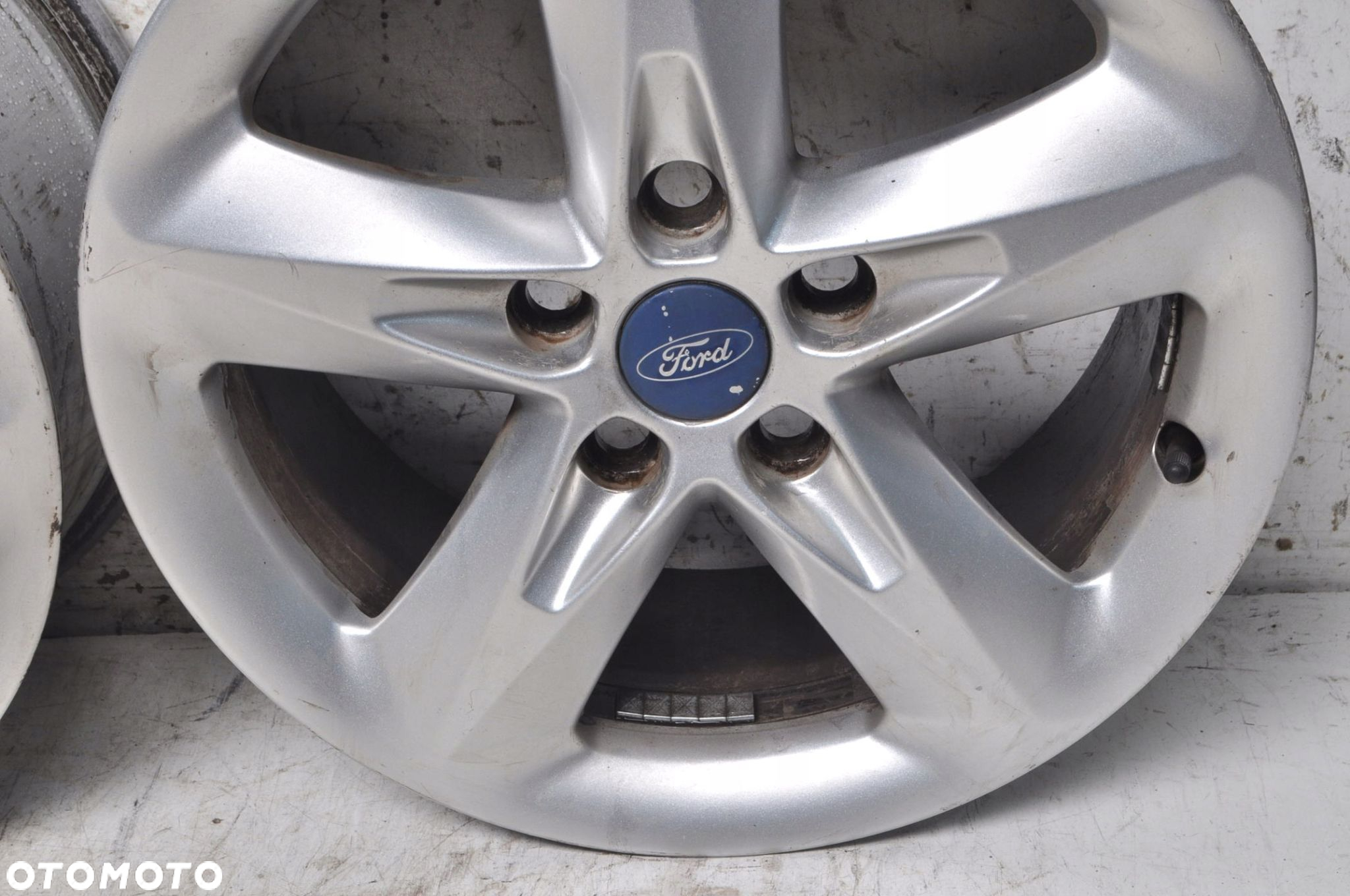 FORD FOCUS MK3 MK4 PUMA KUGA FELGI ALUMINIOWE 8M5J-EA R16 7J 5X108 ET50 - 5