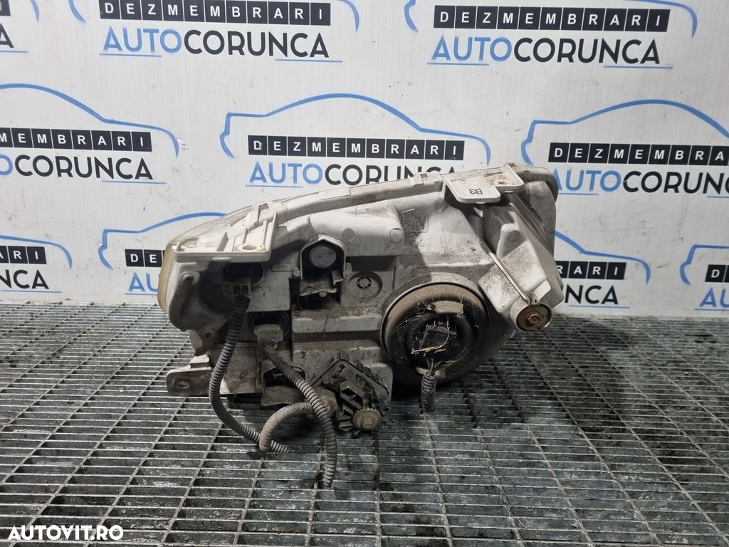 Far Stanga Suzuki Grand Vitara 2006 - 2012 SUV 2 Usi (1132) Fara xenon - 3