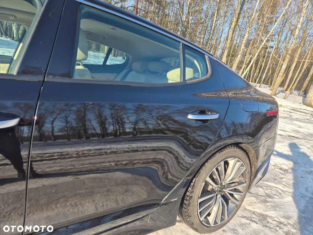 Kia Stinger 2.0 T-GDI GT Line - 26