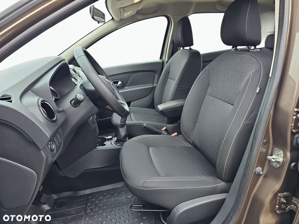 Dacia Logan 1.0 SCe Laureate - 11