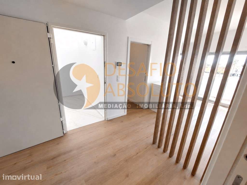 Apartamento NOVO T2+1 c/ Sotão e varandas. Quinta do Conde - Grande imagem: 4/27