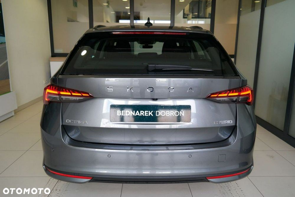 Skoda Octavia - 6