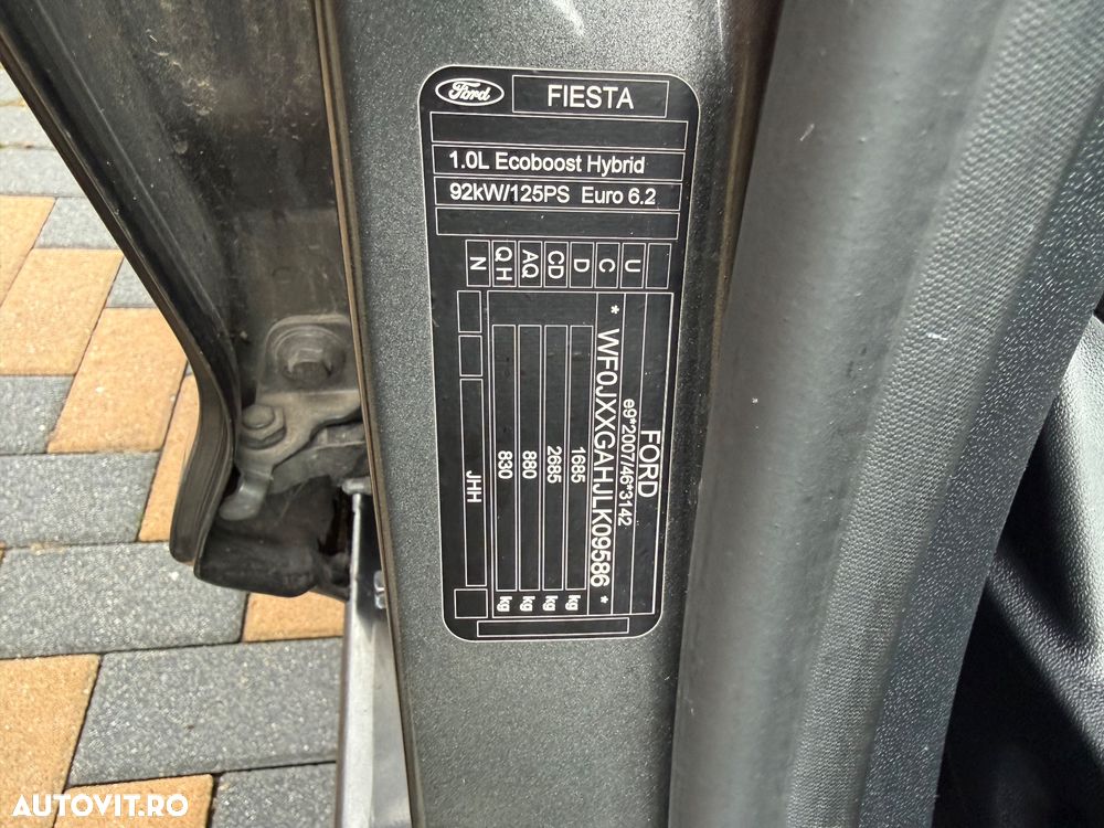 Ford Fiesta 1.0 EcoBoost Hybrid S&S TITANIUM X - 16
